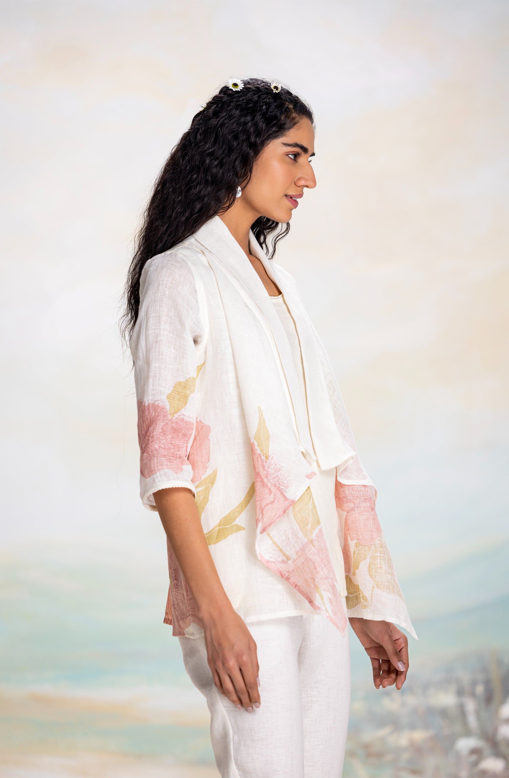 Big Floral printed Short jacket with inner and pants by Kaveri