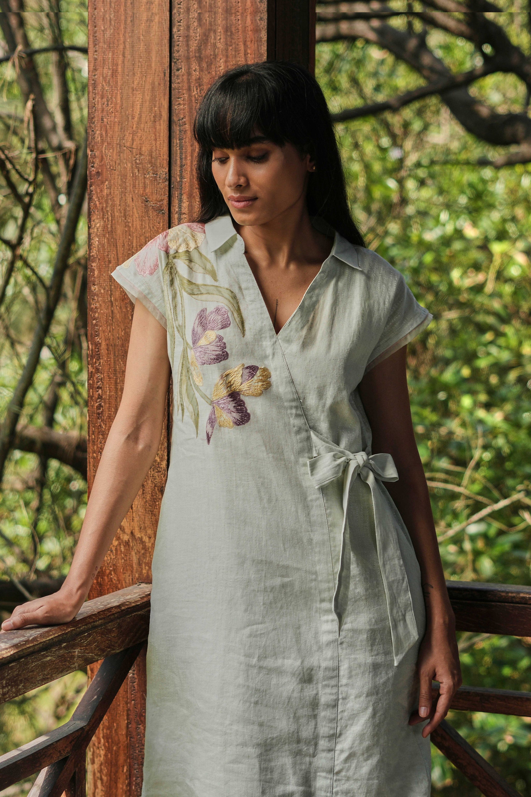 chinese dress ladies Kaveri Designer Linen Light Green Applique & Embroidered Wrap Dress – KAVERi