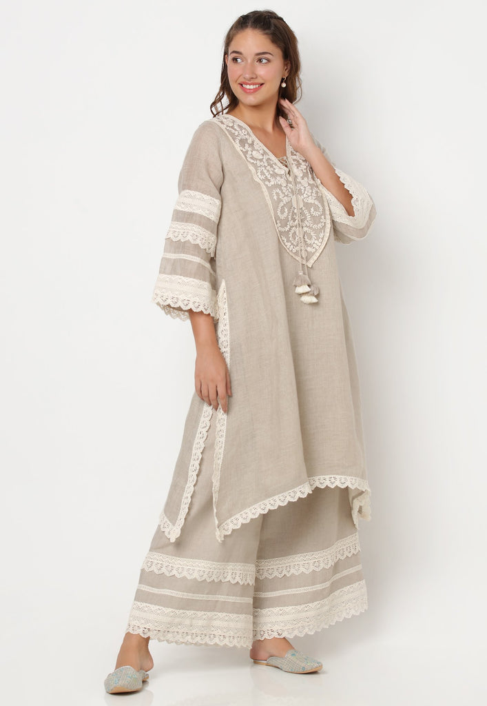 HALO BLOOMS FLY FREE TUNIC-Tunics-KAVERi