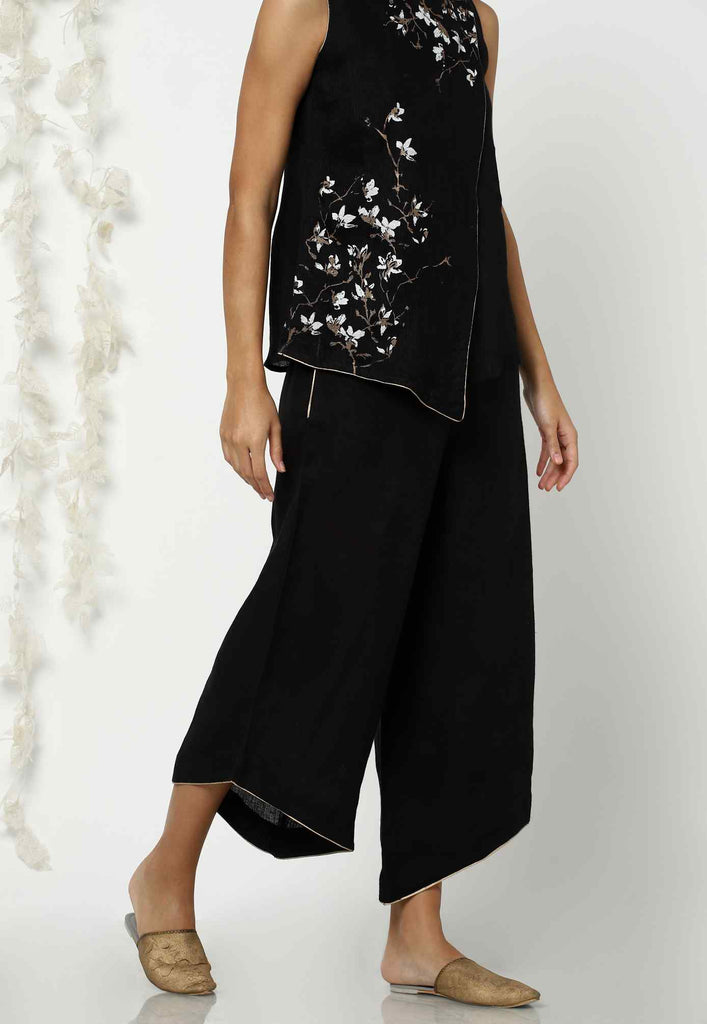 COTTON BURST ANGLE TOP-TOP-KAVERi