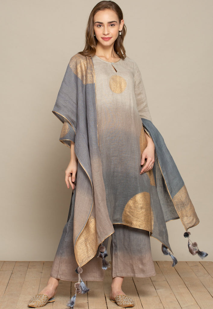 THE GOLDEN DOT FLY FREE GREY TUNIC SET-Kurta Set-KAVERi